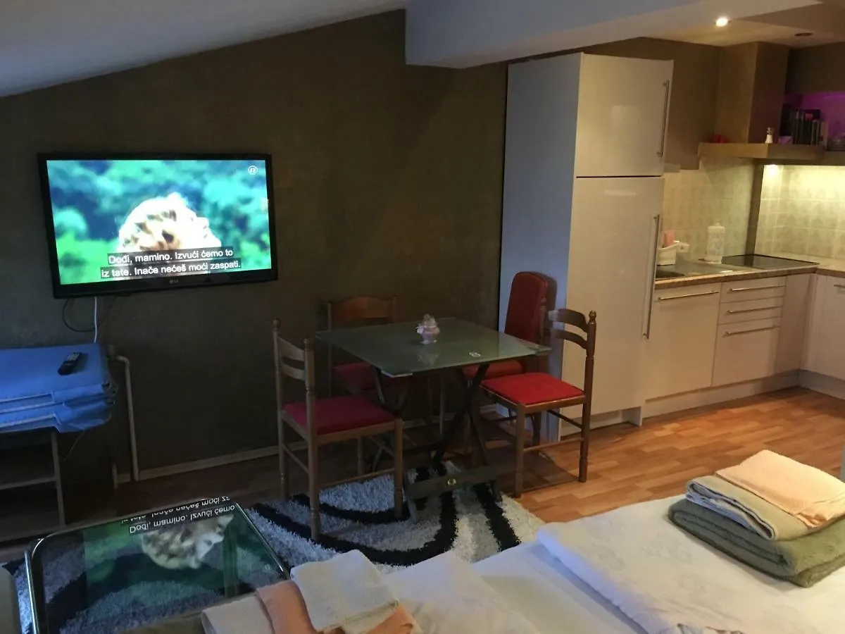 Ana Apartments 오파티아 0*,